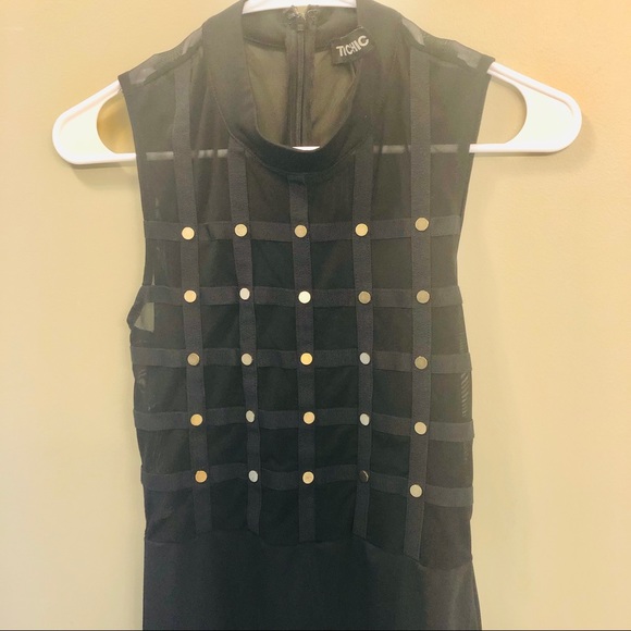 The Sexiest Little Black Dress - Picture 7 of 7